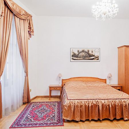 U Cerneho Medveda- At The Black Bear Apartamento Praga Exterior foto