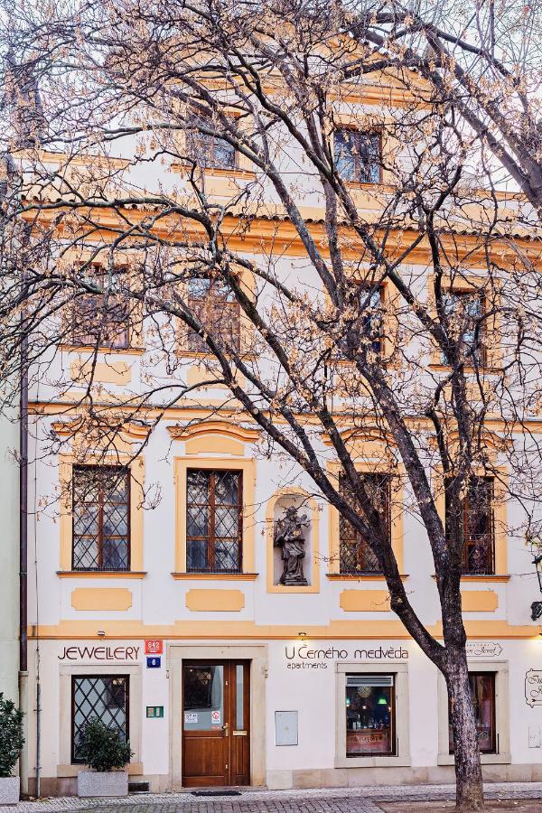 U Cerneho Medveda- At The Black Bear Apartamento Praga Exterior foto